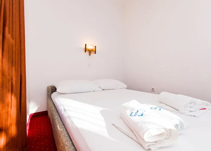 Maja Apartman *